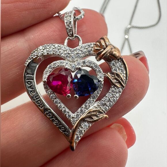 NIB Sterling silver, possibly gold plated, heart necklace with cz diamonds! - Picture 5 of 13